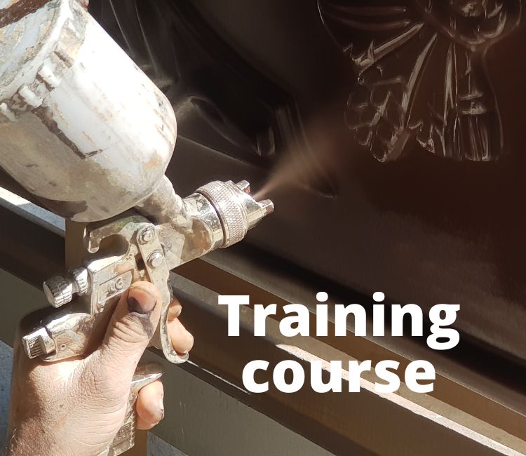 What does our training course cover
