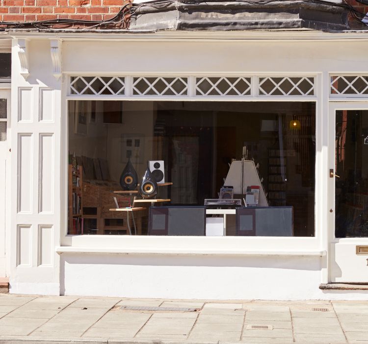Why Choose Shop Front Spraying